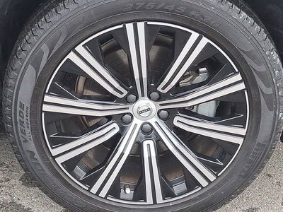 2025 Volvo XC90 Plus