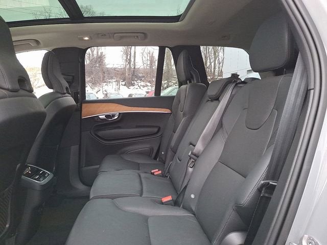 2025 Volvo XC90 Plus