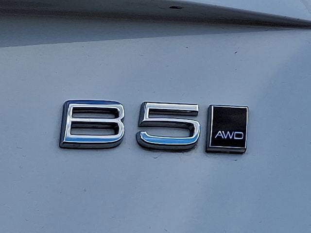 2025 Volvo XC90 Core